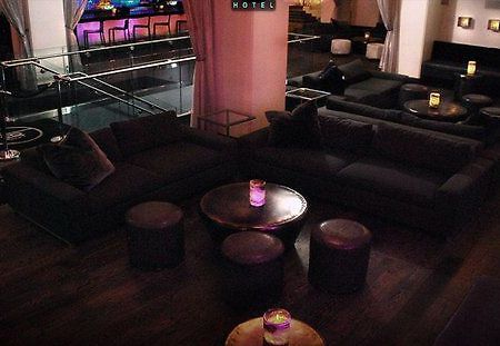 The Jet Hotel Denver Interior photo